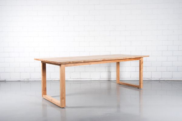 Afbeelding van TAFEL "O-LEGS" 300X100X78 CM.