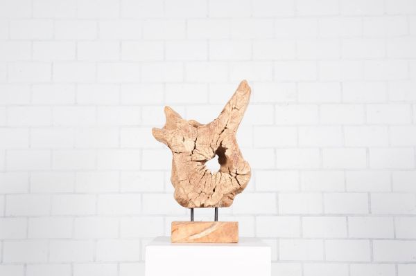 Picture of WOODEN STATUE "SLICE"